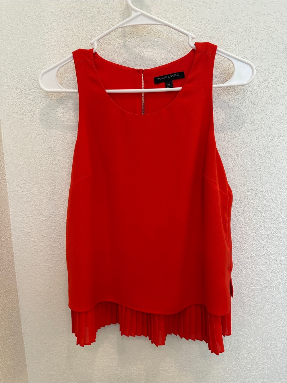 Banana Republic Orange Pleated-Hem Sleeveless Camisole